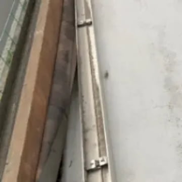 防水シート剥がれ