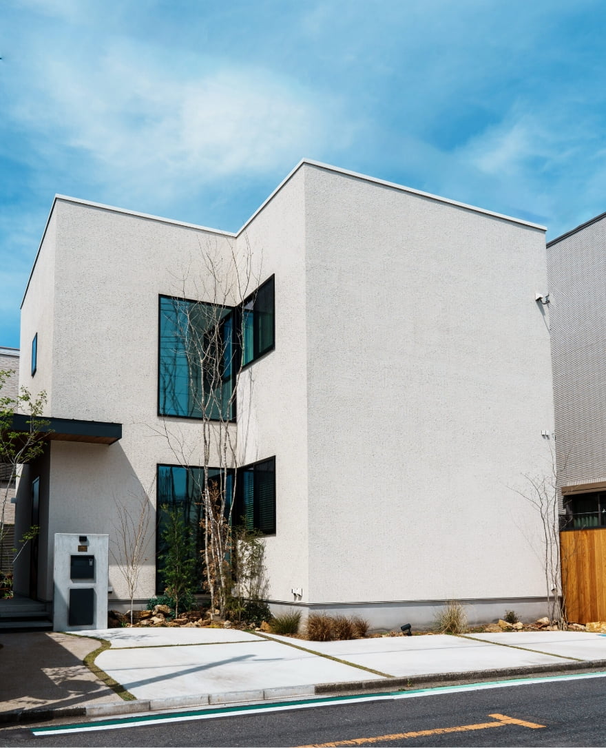 贅を尽くしたエントランスとLDK