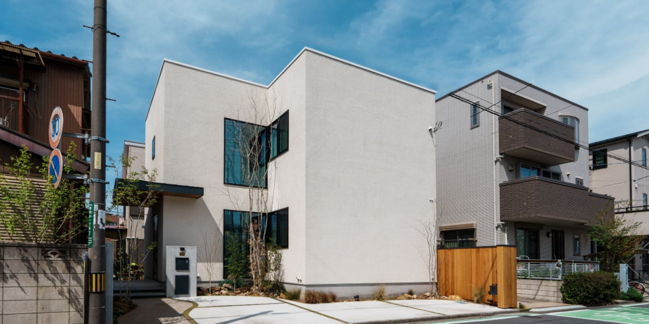 自社設計 & 協業設計