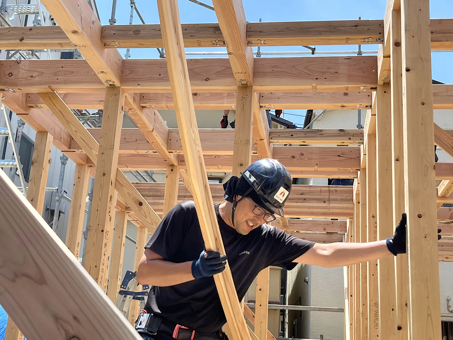 #8 猛暑の中での建て方